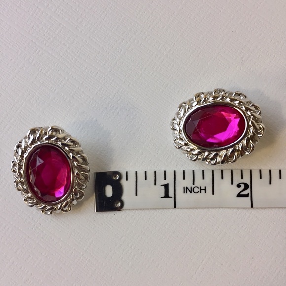 Vintage Kenneth J Lane Pink Clip On Earrings - Picture 8 of 8